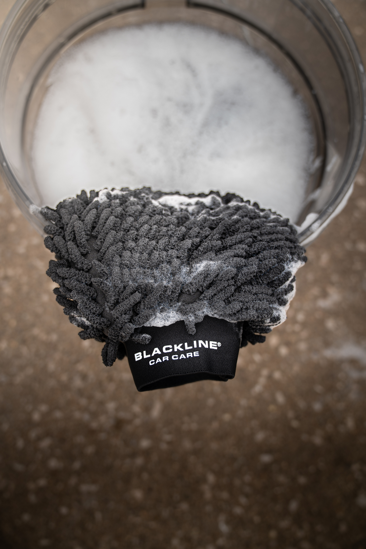 Close-up of the Blackline Chenille Wash Mitt's soft plush chenille fingers.