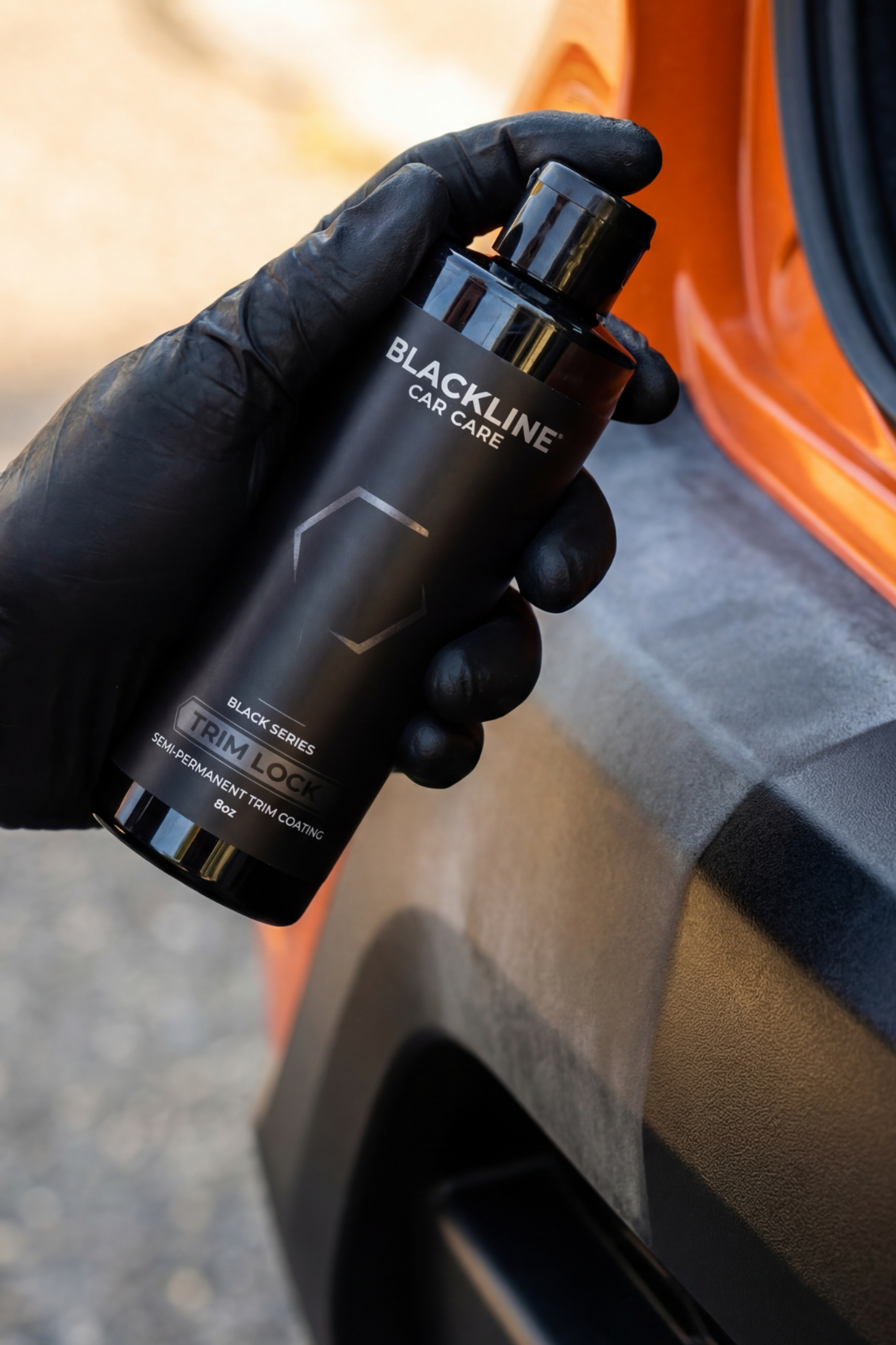 BLACKLINE® TRIM LOCK