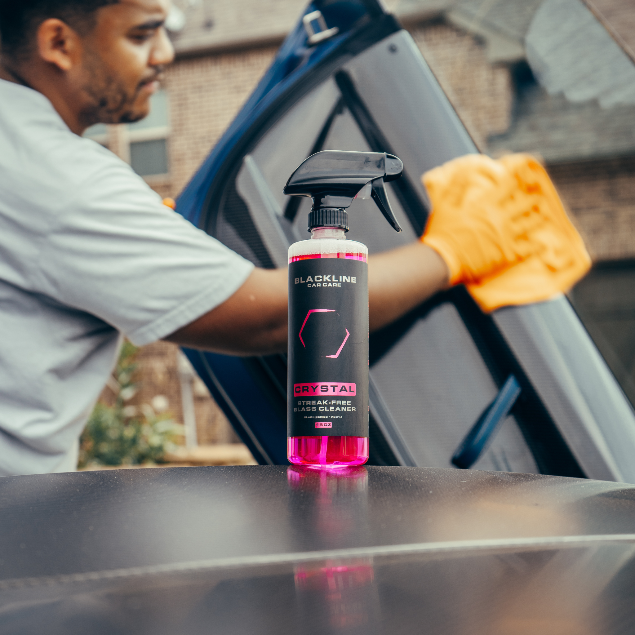 BLACKLINE® CRYSTAL GLASS CLEANER