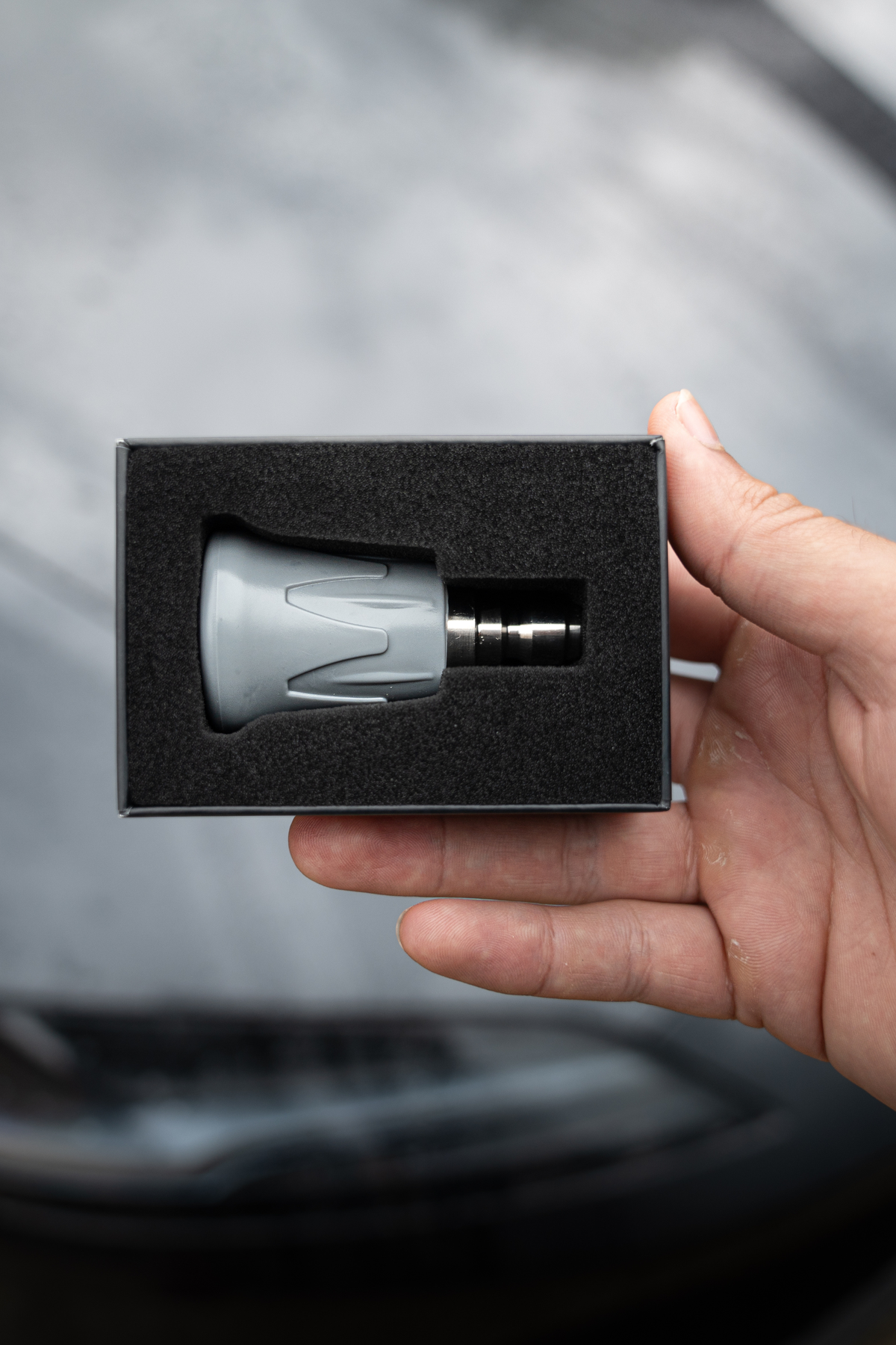 Blackline Flow Series 45-degree pressure washer nozzle for wide-coverage car rinse.