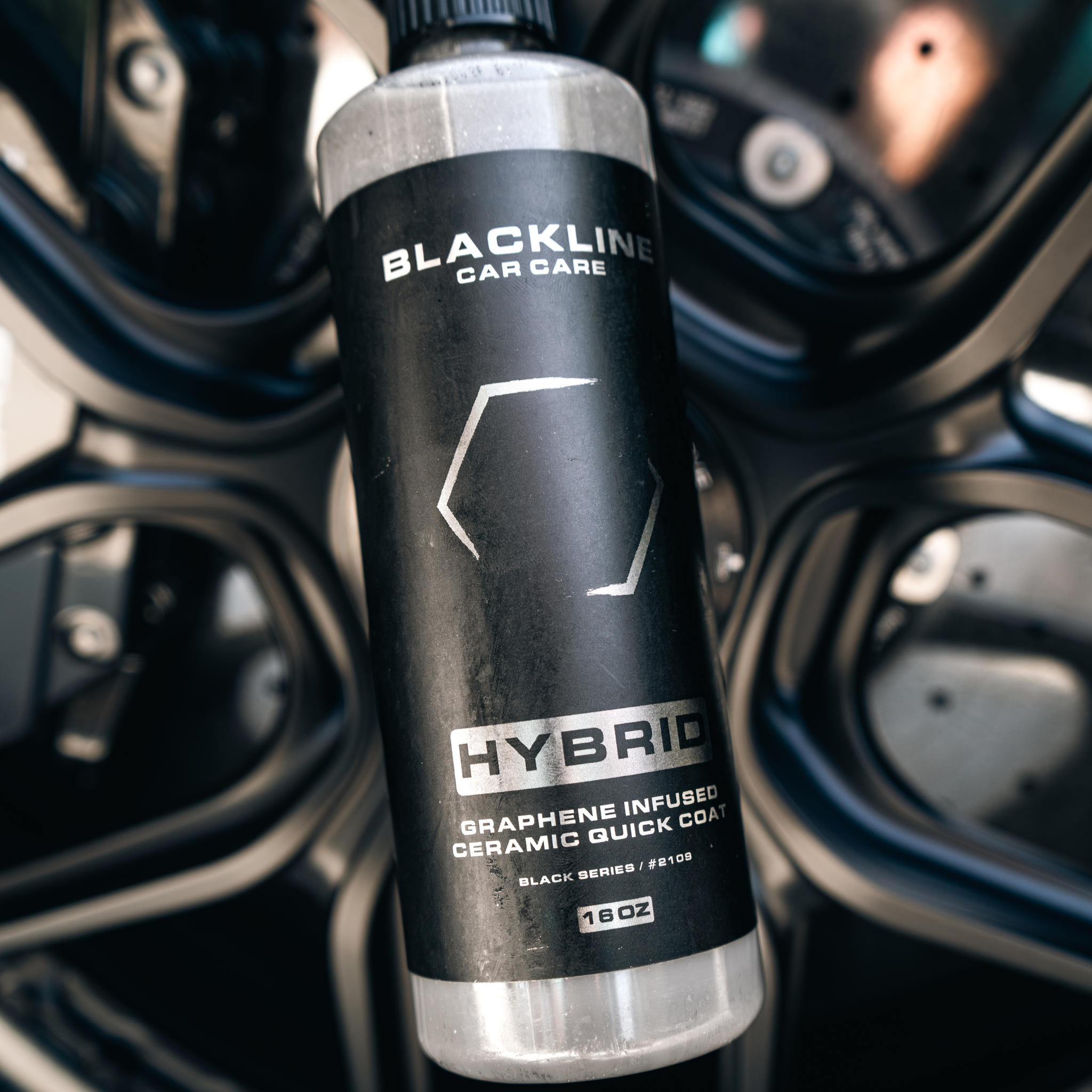 BLACKLINE® HYBRID QUICK COAT