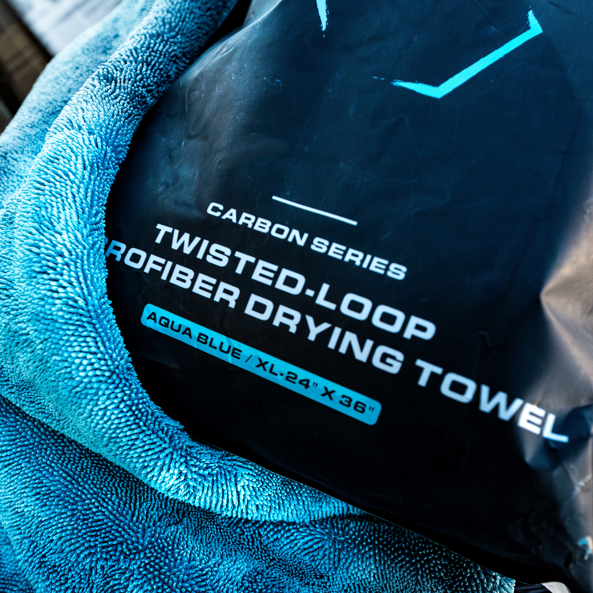 BLACKLINEĀ® TWISTED-LOOP DRYING TOWEL