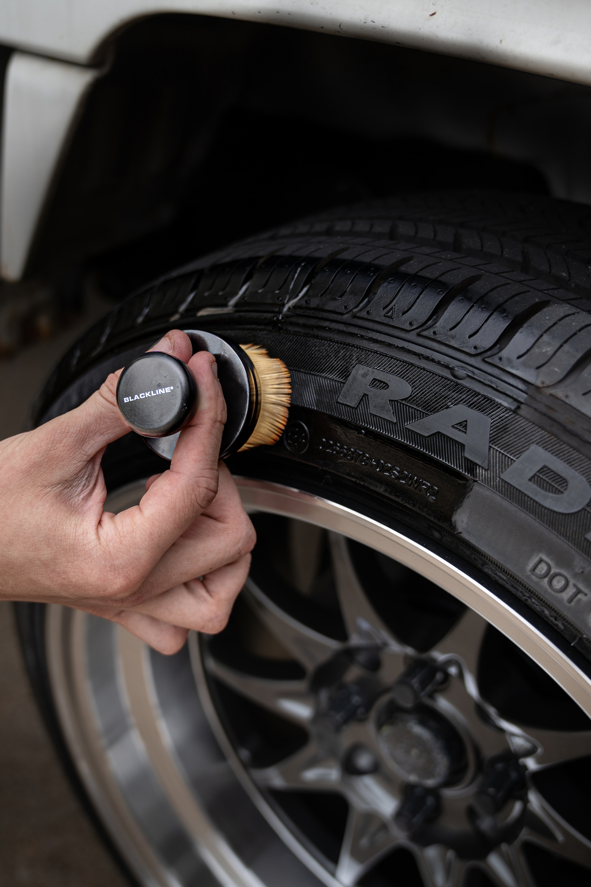 Blackline Tire Shine Applicator Brush close-up of dense foam pad for smooth tire dressing application