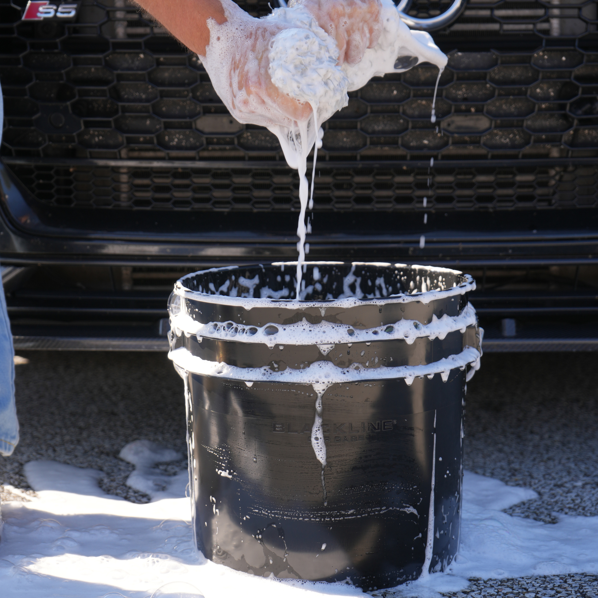 BLACKLINE® Wash Bucket