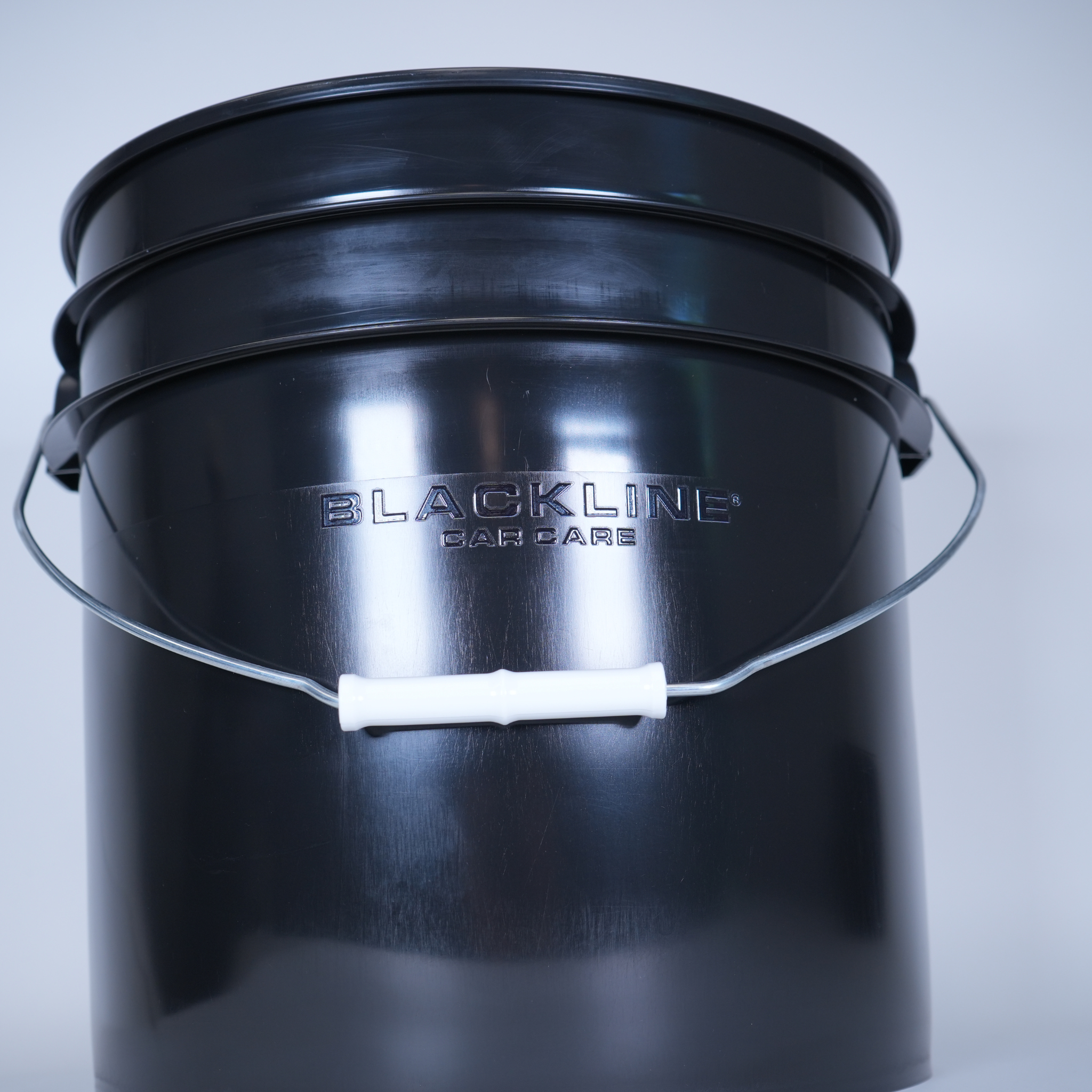 BLACKLINE® Wash Bucket