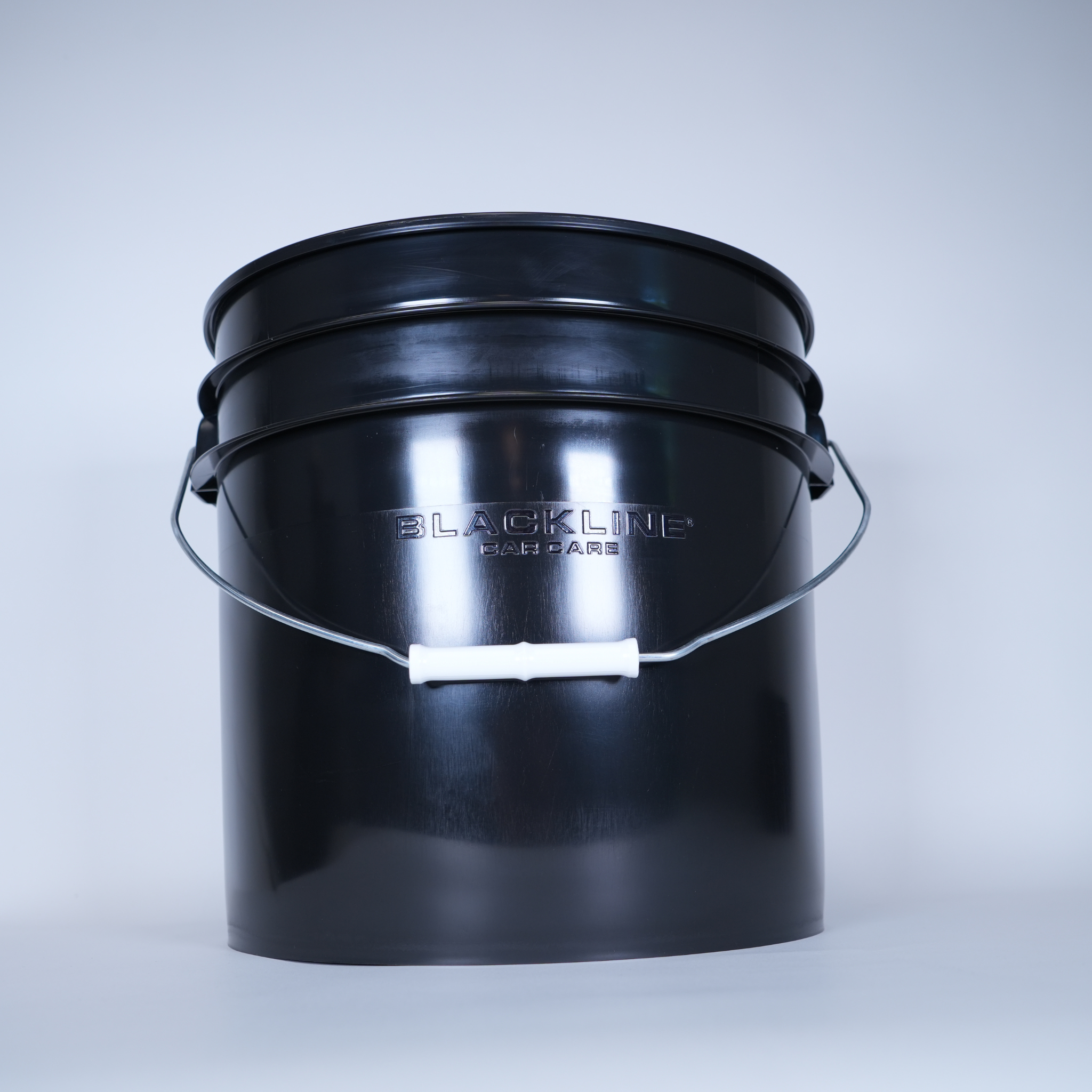 BLACKLINE® Wash Bucket