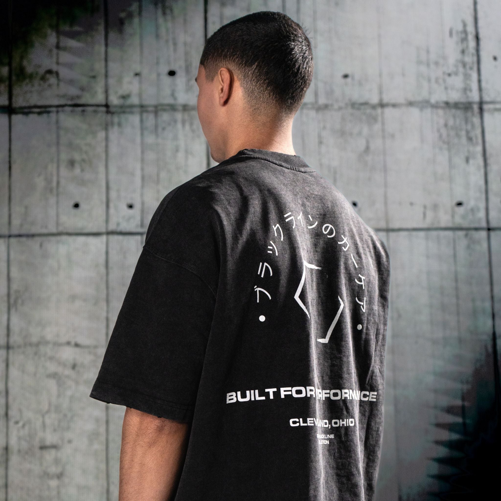 BLACKLINE® Oversized T-Shirt