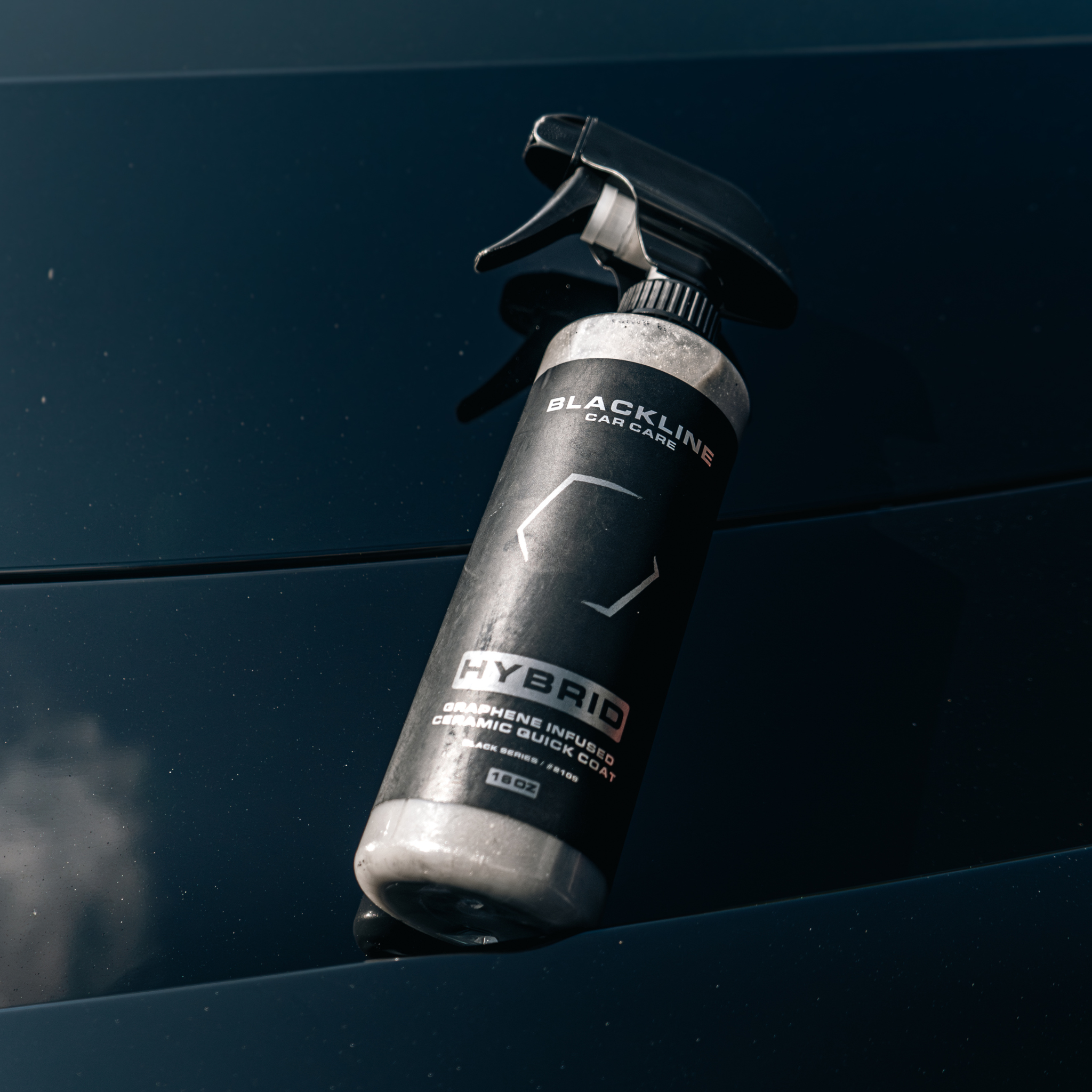 BLACKLINE® HYBRID QUICK COAT
