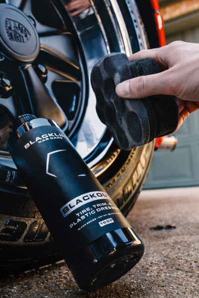Blackline Hex Applicator Pad shown with other detailing bundle items.