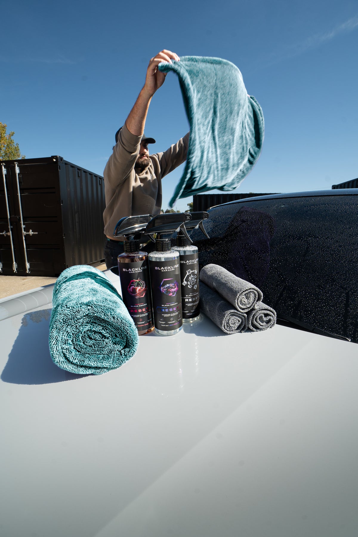 DRY YOUR ENTIRE CAR STREAK-FREE IN ONE PASS