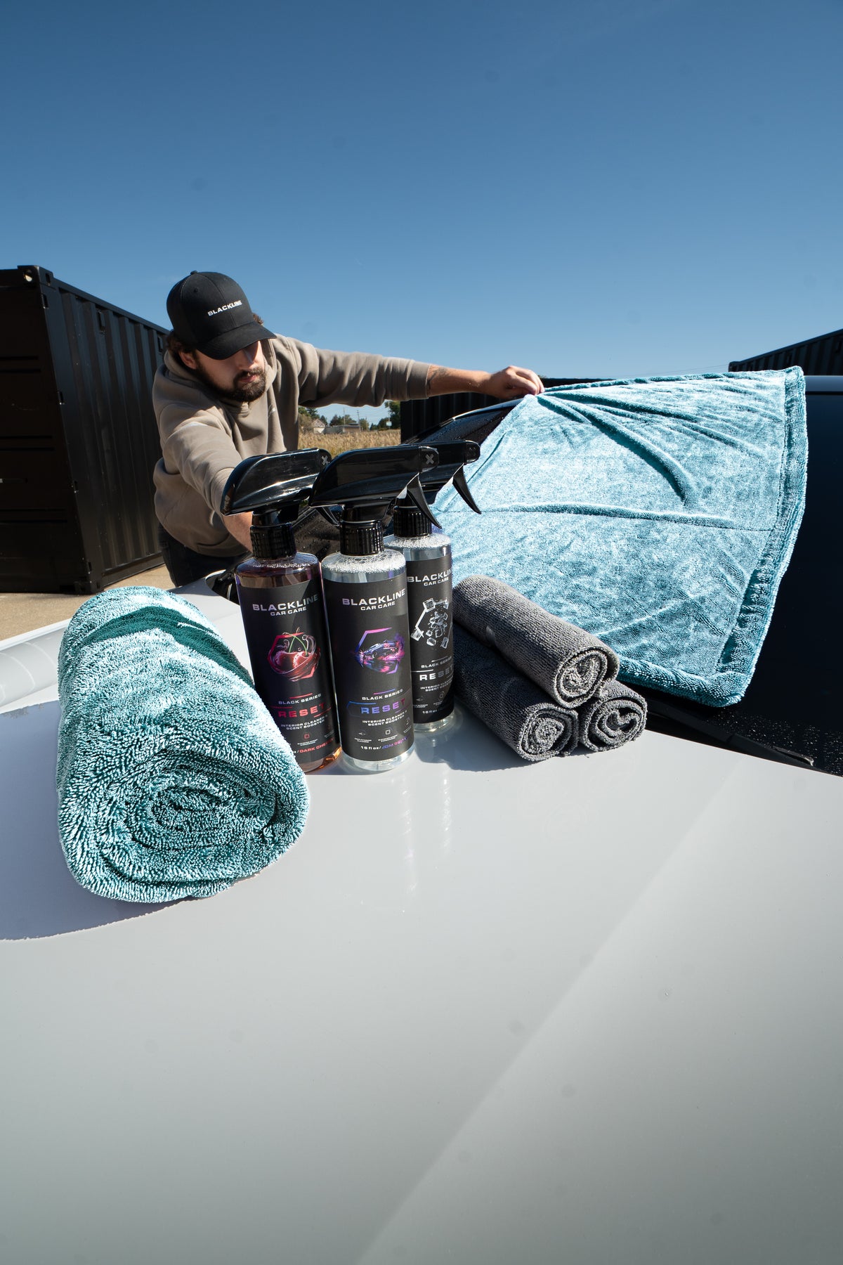 DRY YOUR ENTIRE CAR STREAK-FREE IN ONE PASS