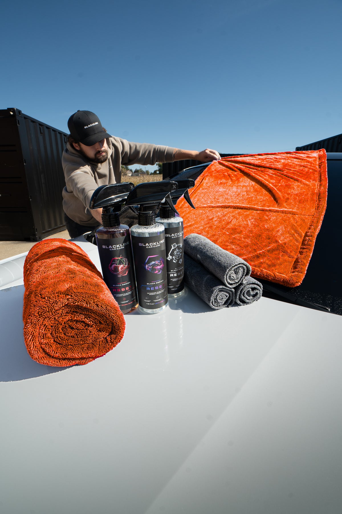 DRY YOUR ENTIRE CAR STREAK-FREE IN ONE PASS