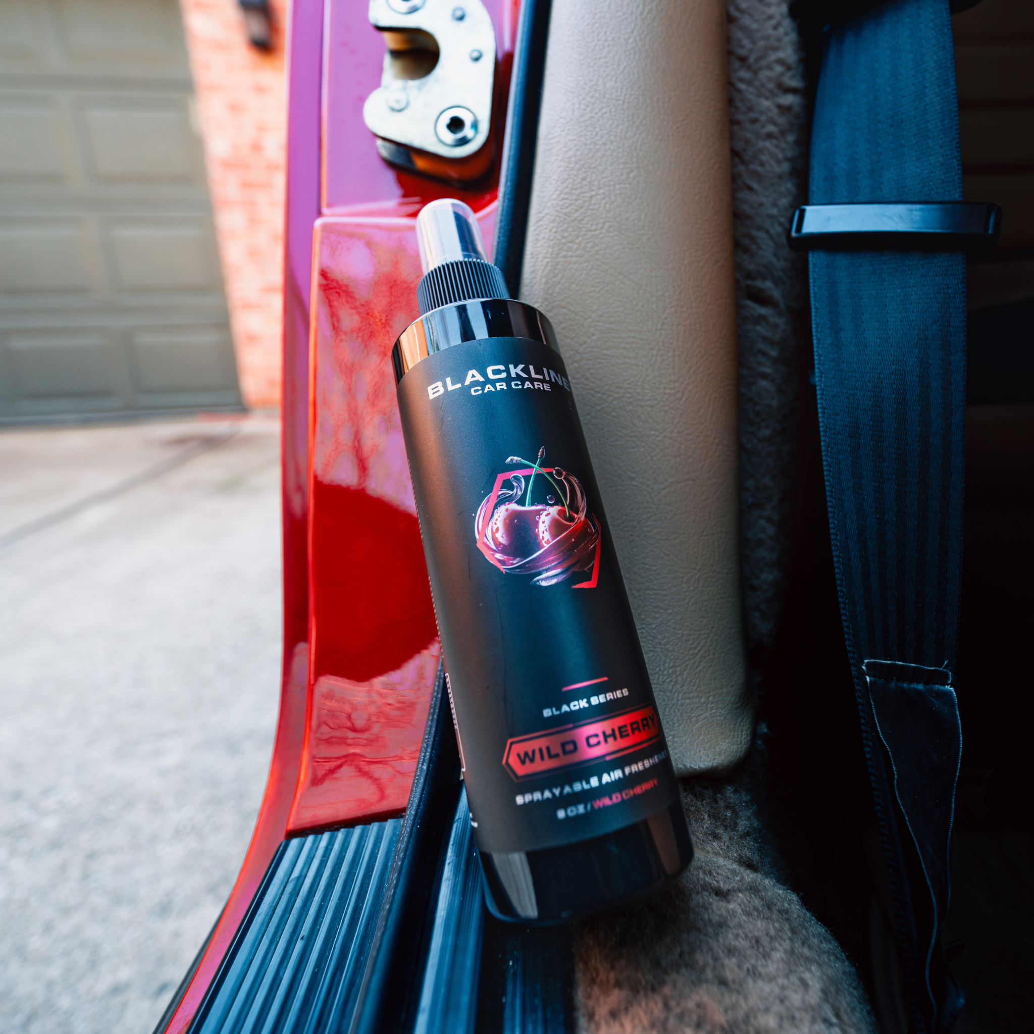 BLACKLINE®  8oz AIR FRESHENER