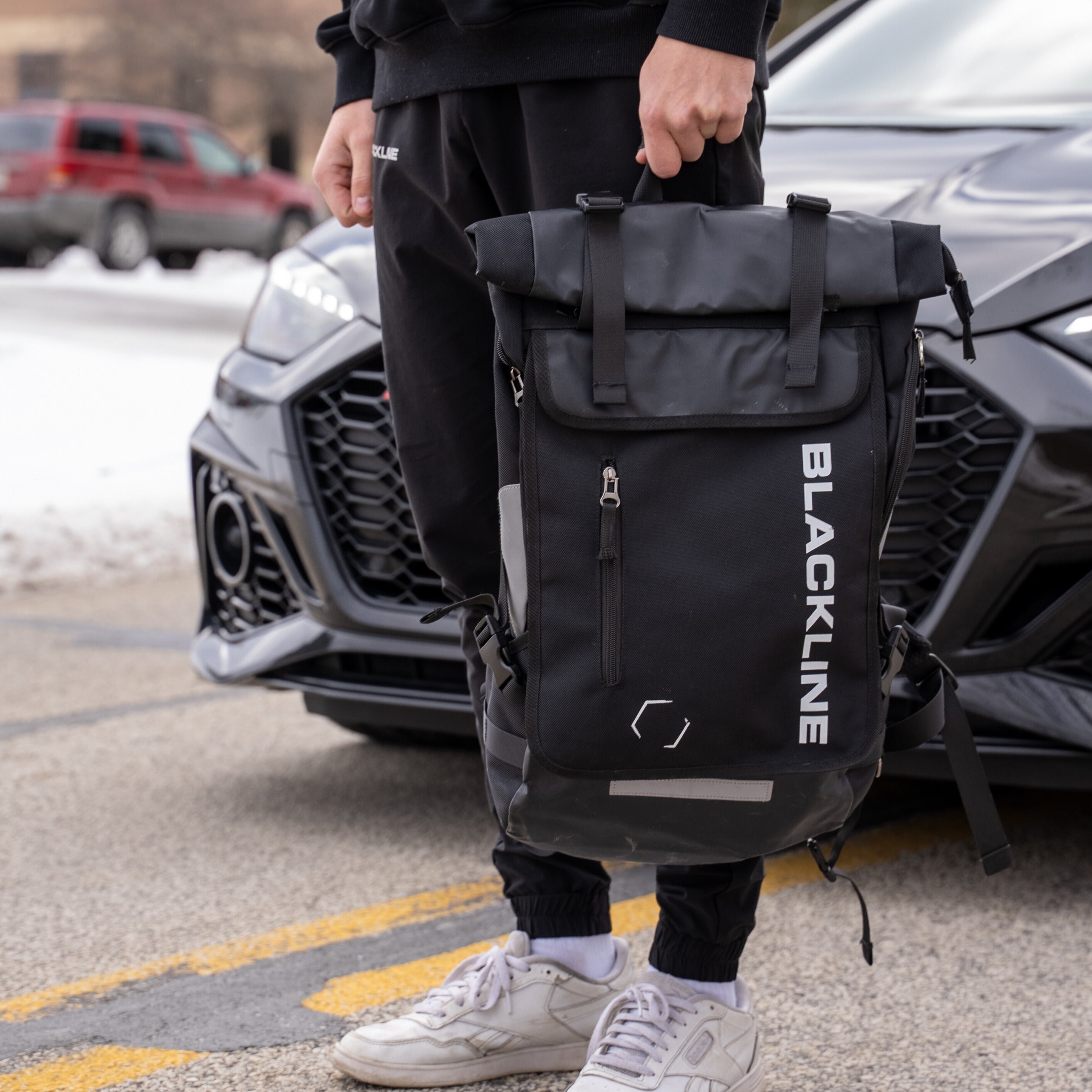 BLACKLINE ESSENTIAL BACKPACK